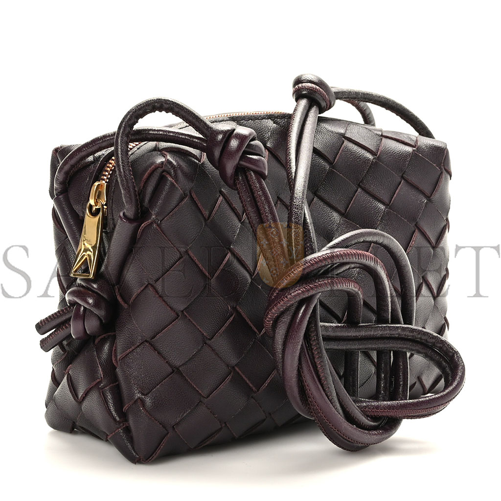 BOTTEGA VENETA NAPPA INTRECCIATO MINI LOOP CAMERA BAG GRAPE 1417427 (18*11*8cm)