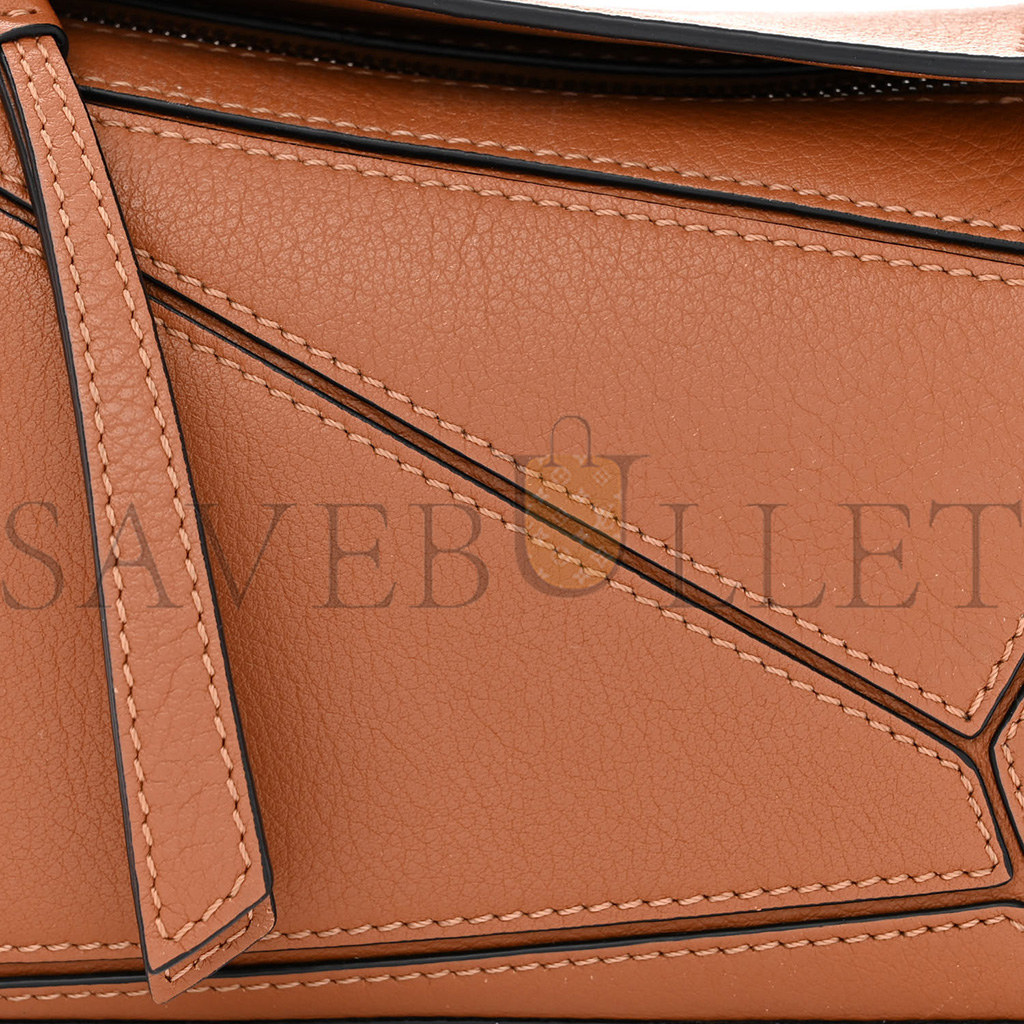 LOEWE CALFSKIN MINI PUZZLE BAG TAN (18*12.5*8cm)