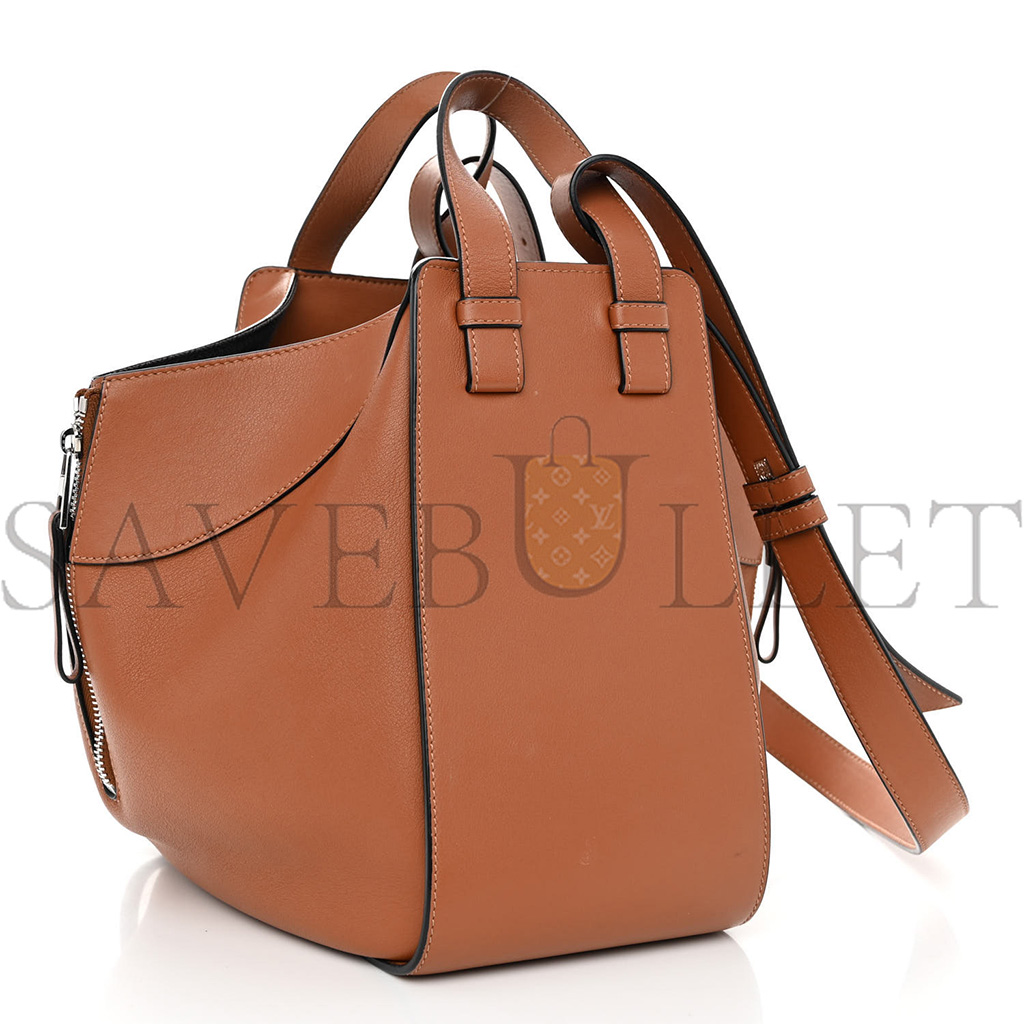 LOEWE CALFSKIN SMALL HAMMOCK SHOULDER BAG TAN (30*25*13.5)